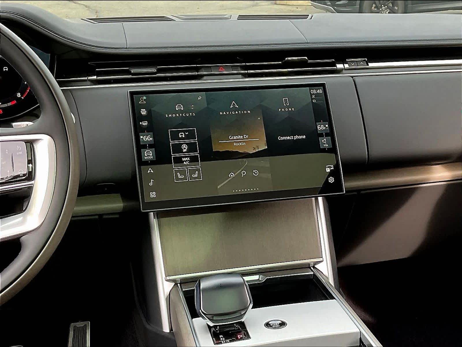 2026 Land Rover Range Rover SV - Photo 9