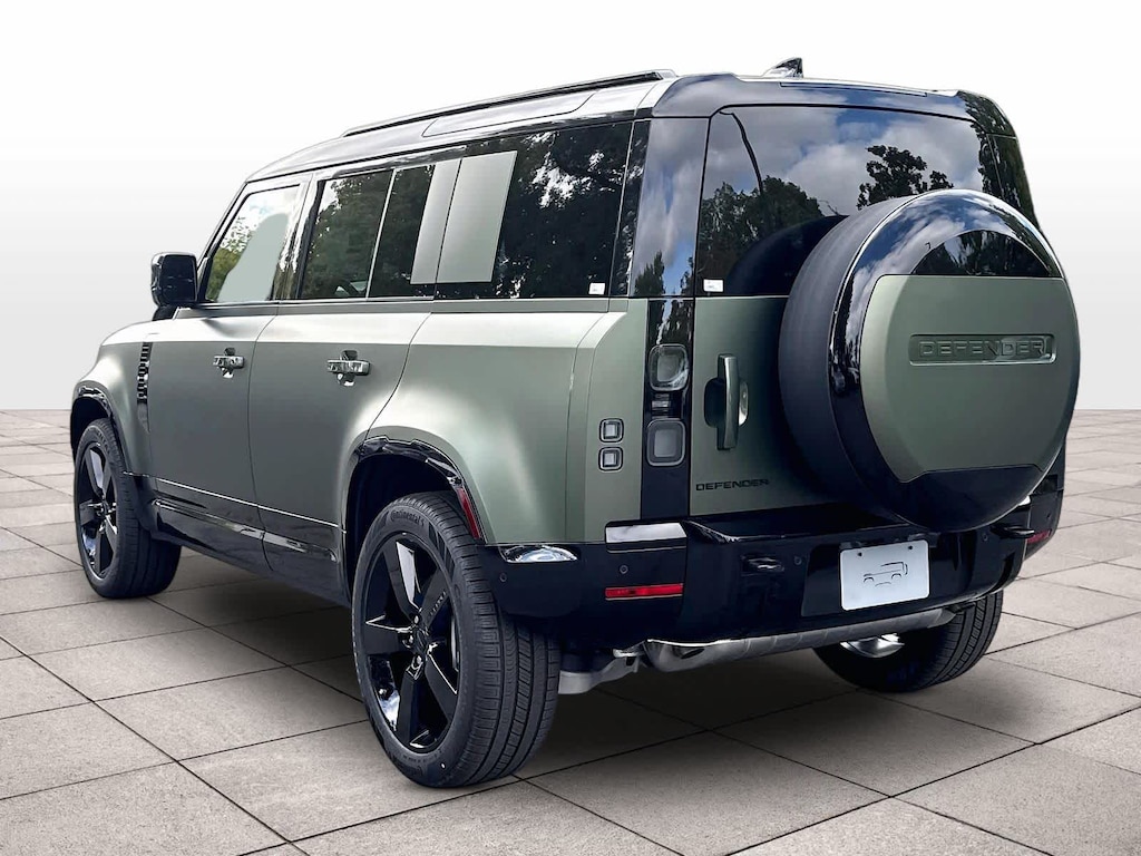 New 2026 Land Rover Defender 110 X-Dynamic SE SUV
