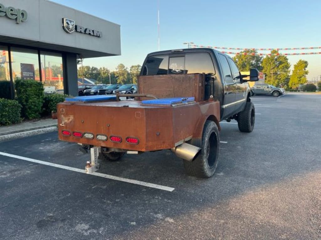 Used 2011 Ford F-350SD Lariat Truck