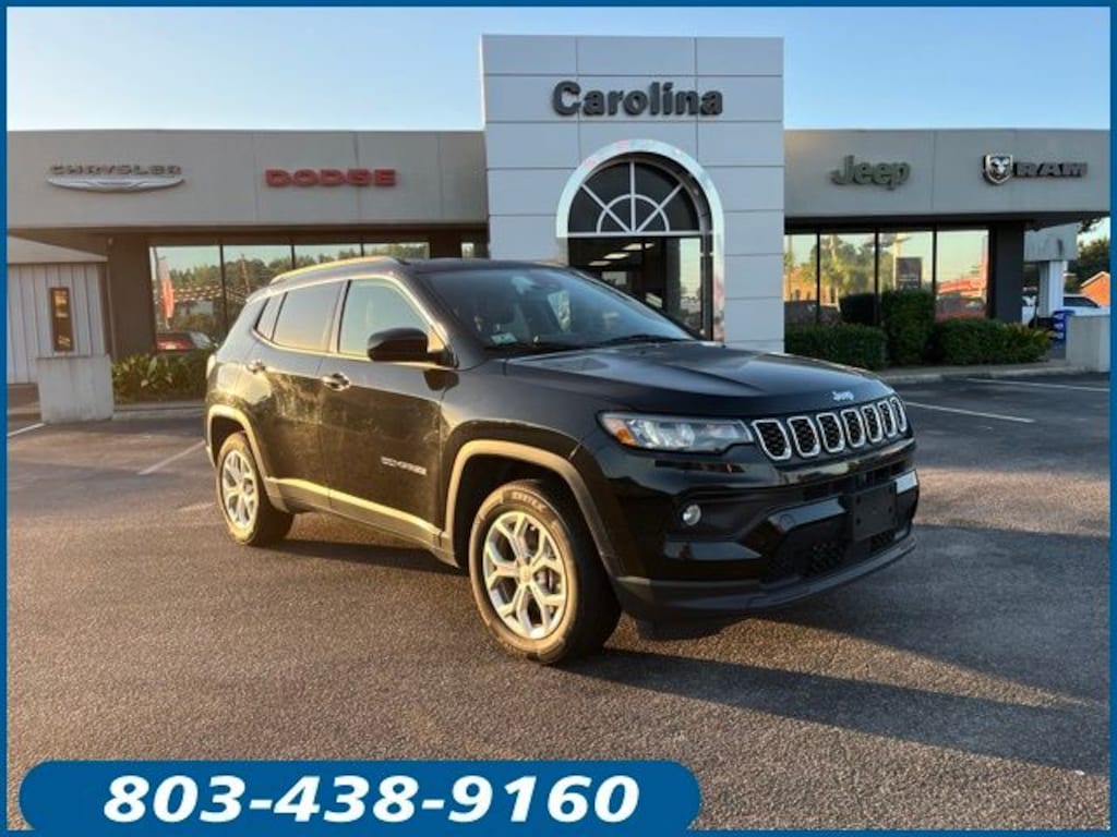 Used 2024 Jeep Compass Latitude SUV