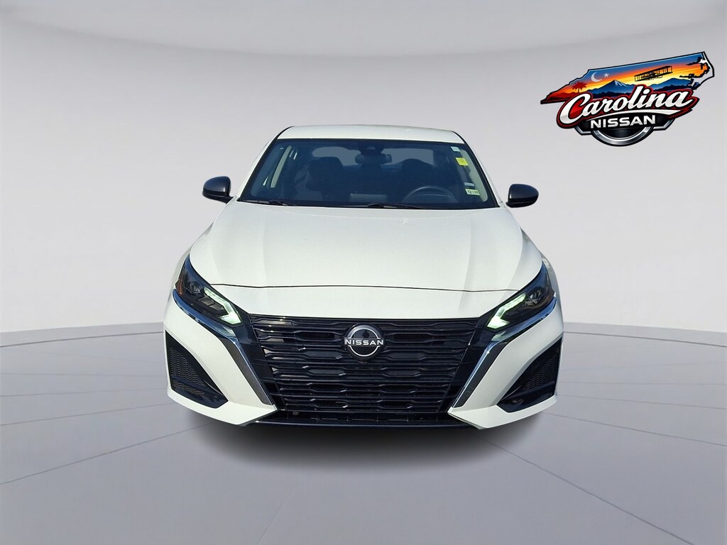 Used 2025 Nissan Altima SV Sedan