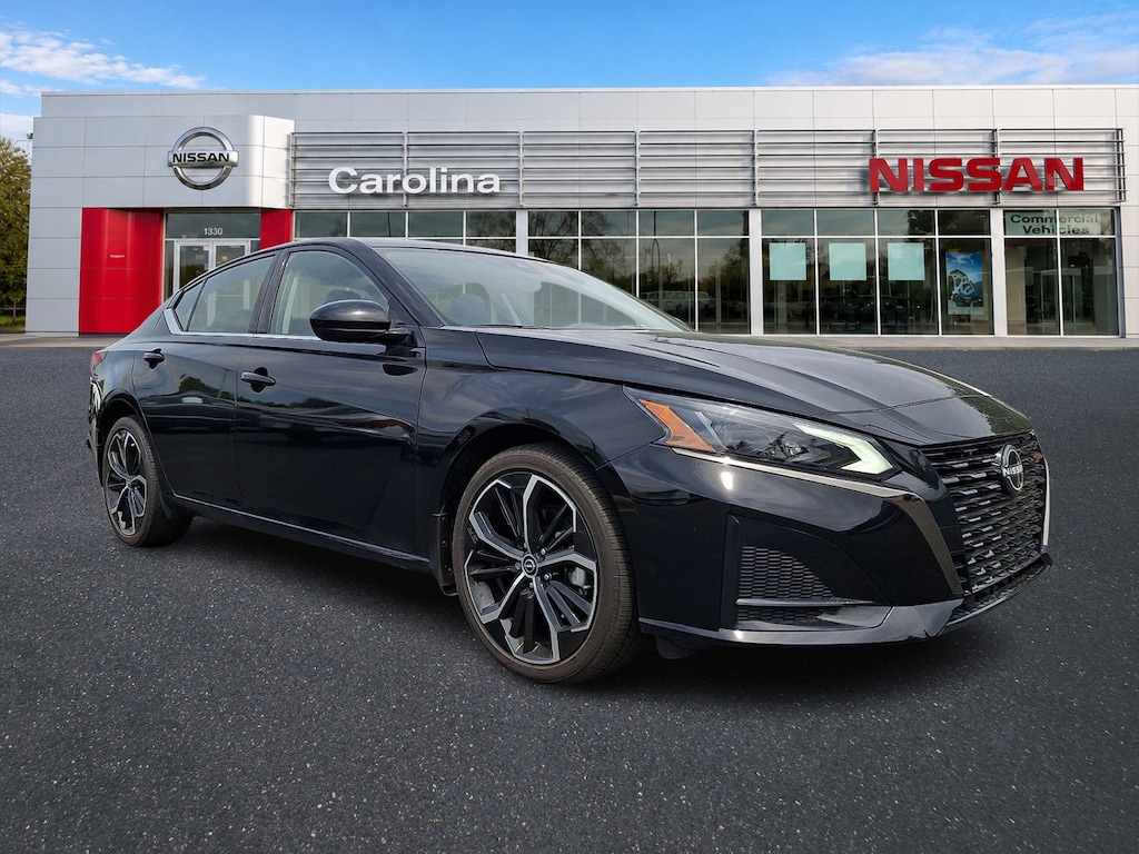Used 2023 Nissan Altima 2.5 SR Sedan