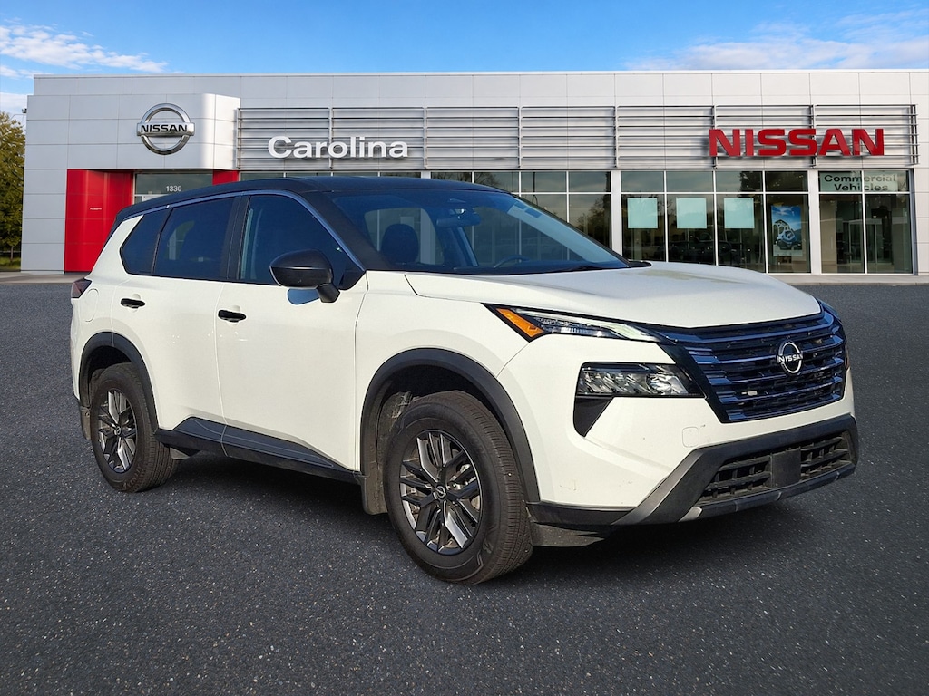 Used 2024 Nissan Rogue S SUV