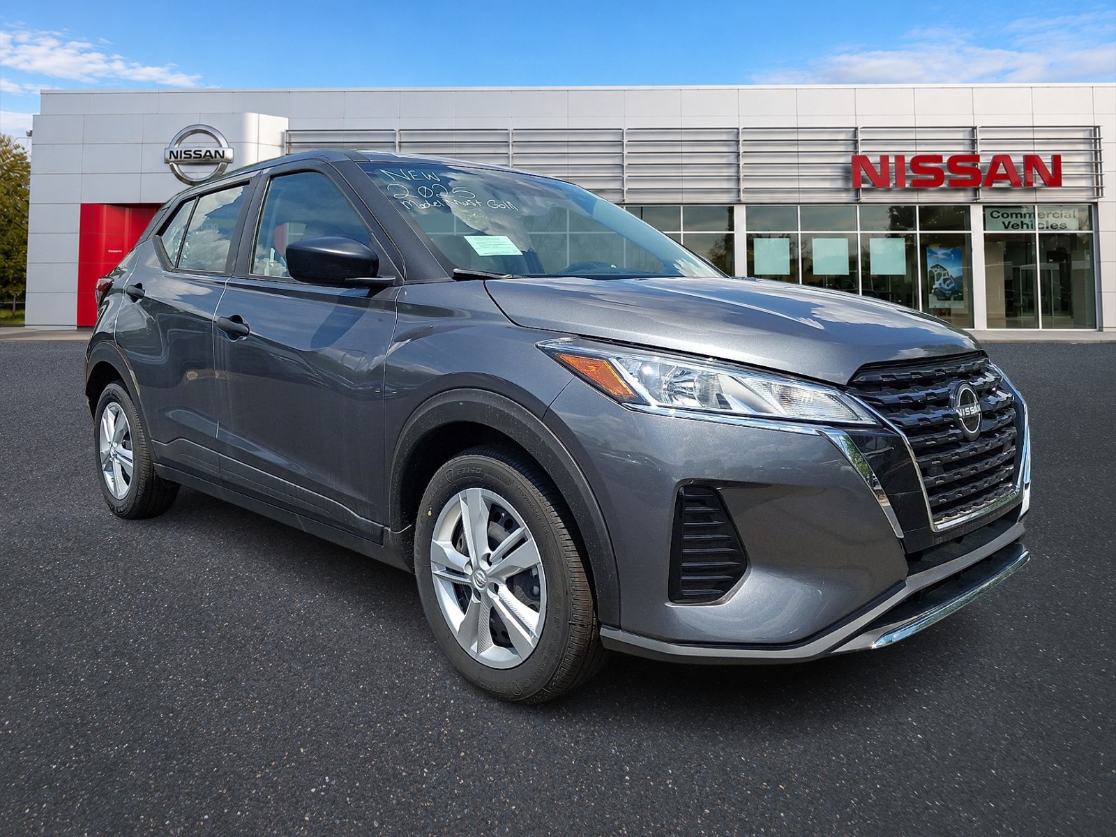2025 Nissan KICKS PLAY