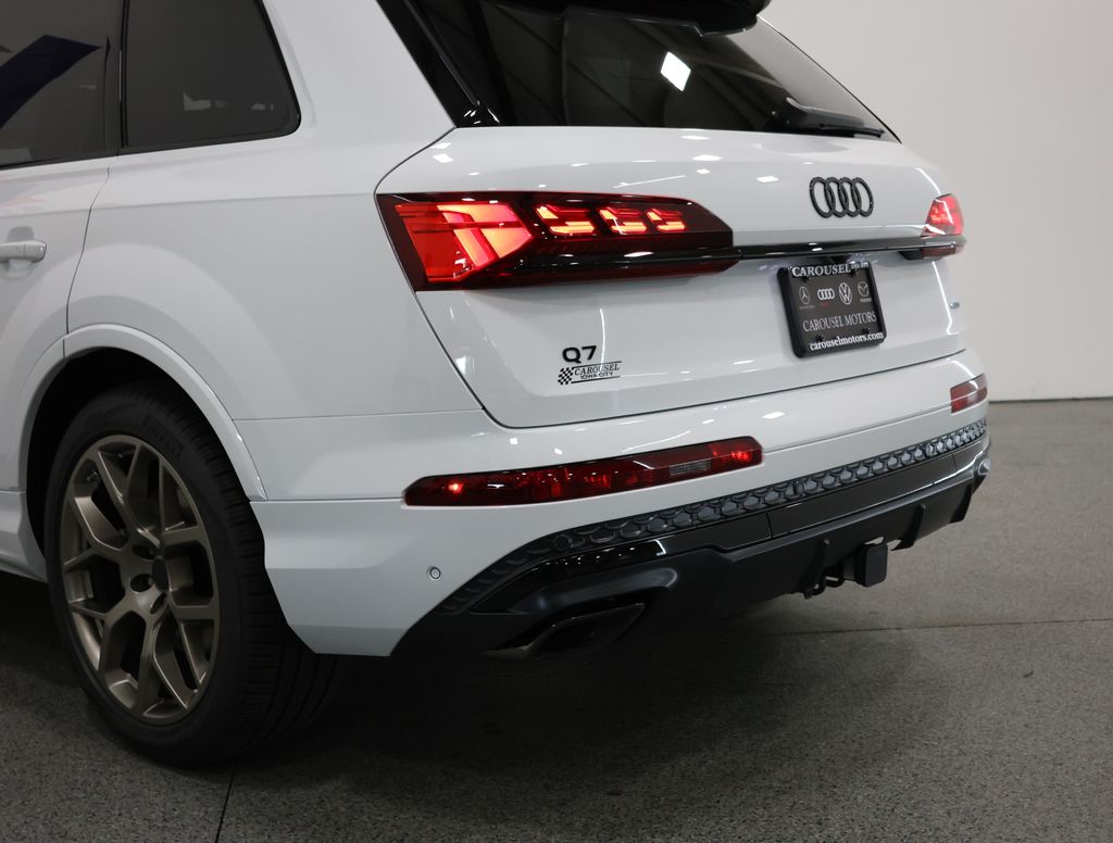 2026 Audi Q7 Prestige - Photo 9