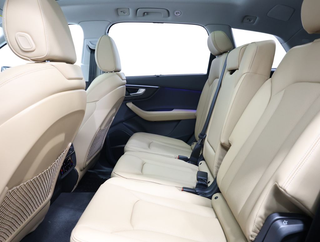 2026 Audi Q7 Prestige - Photo 26