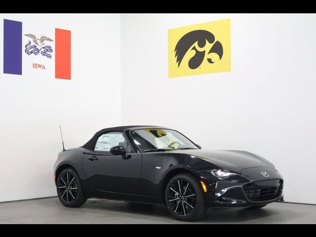 2026 Mazda MX-5 Miata Grand Touring