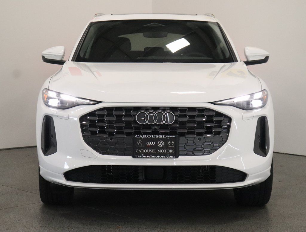2025 Audi Q5 Premium - Photo 7