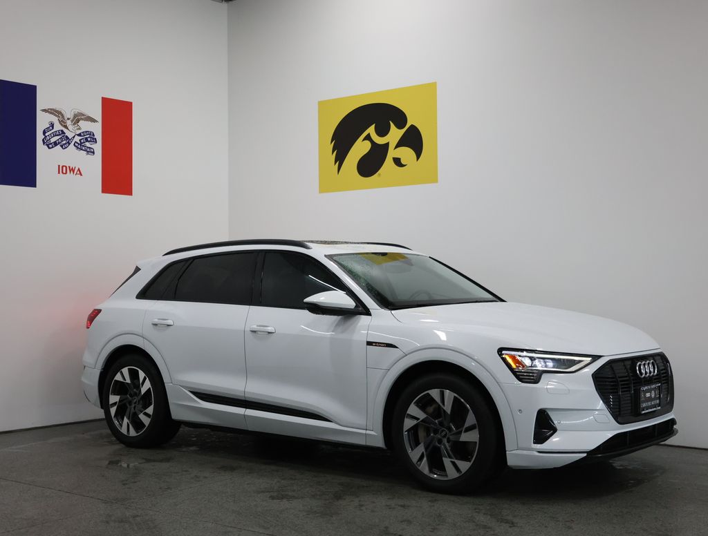 2021 Audi e-tron
