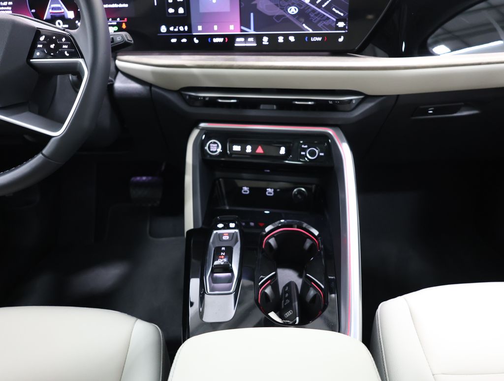 2025 Audi Q5 Premium - Photo 19