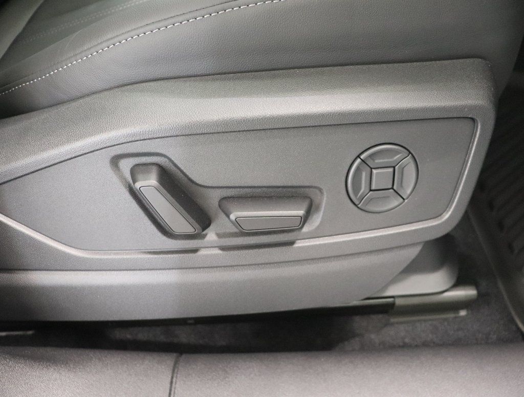 2025 Audi Q5 Premium - Photo 22