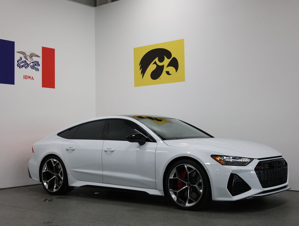  Audi RS 7 Performance