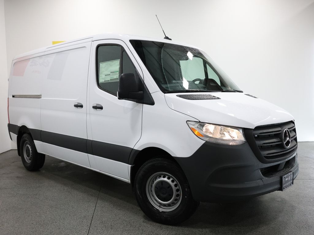 New 2026 Mercedes-Benz Sprinter 2500 Standard Roof 4-Cyl Diesel