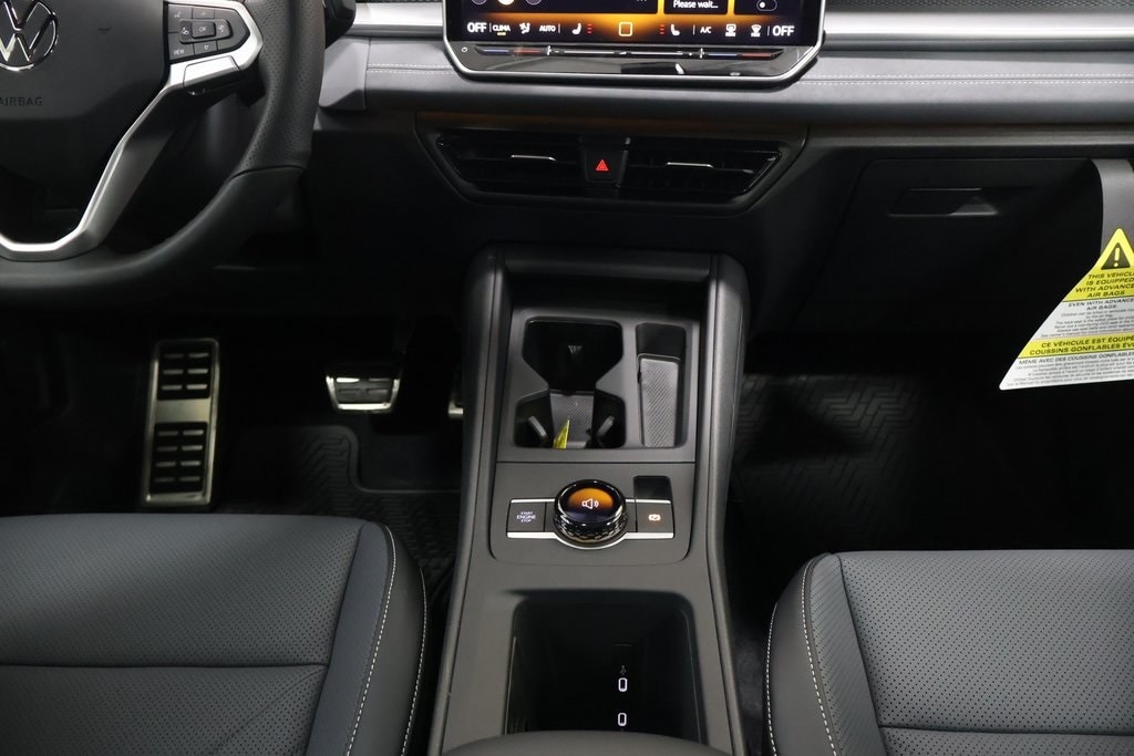 2026 Volkswagen Tiguan SE R-LINE BLACK - Photo 19