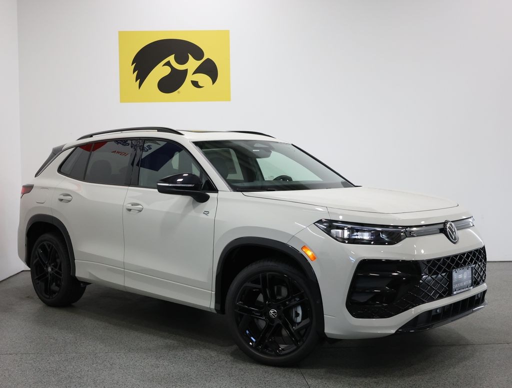 New 2026 Volkswagen Tiguan 2.0T SE R-Line Black SUV