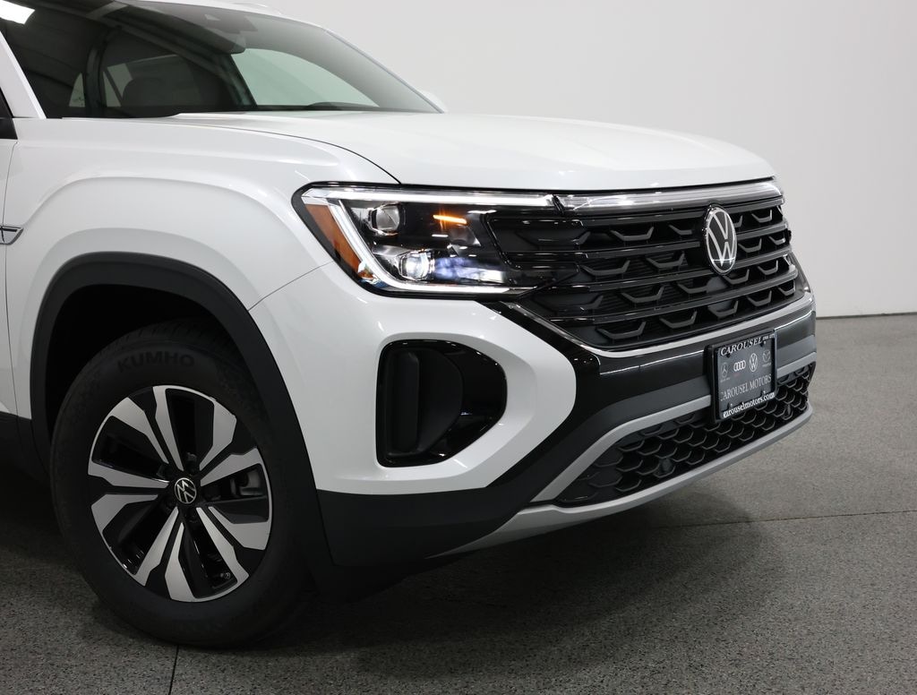 New 2026 Volkswagen Atlas Cross Sport SE SUV