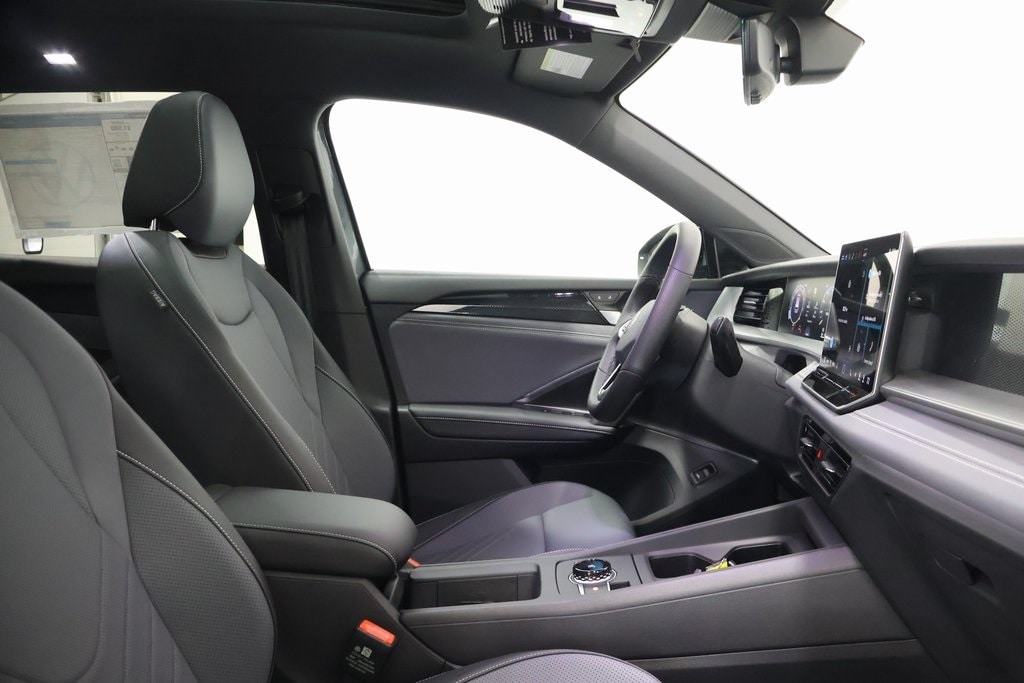 2026 Volkswagen Tiguan SE R-LINE BLACK - Photo 21