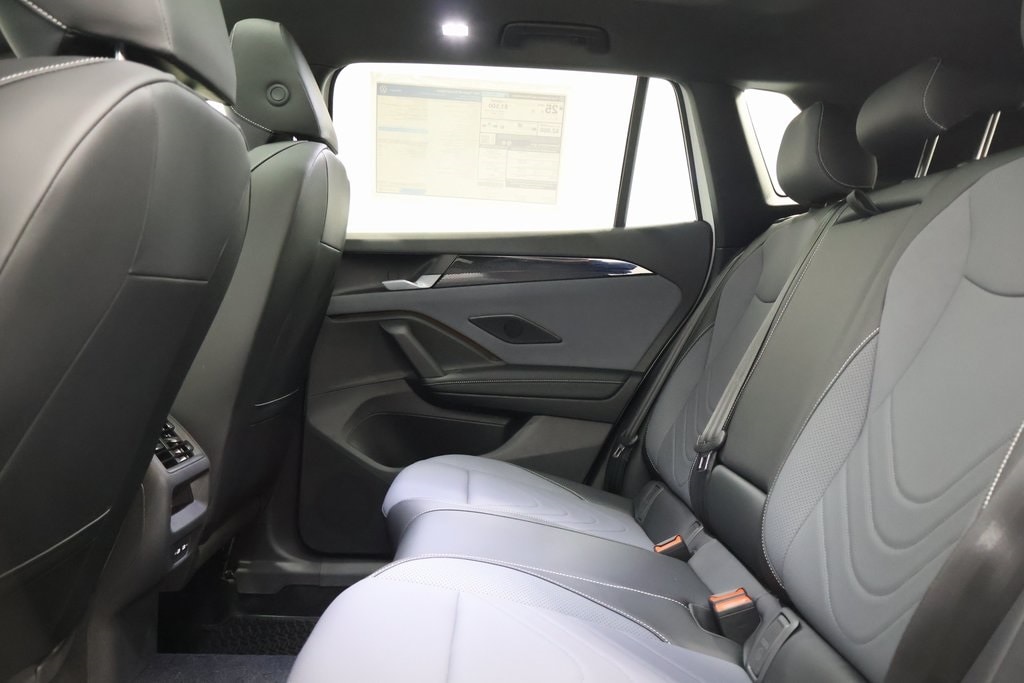 2026 Volkswagen Tiguan SE R-LINE BLACK - Photo 24