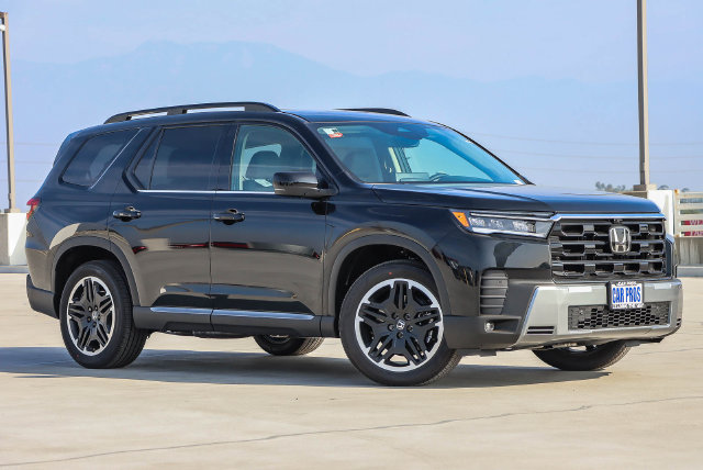 New 2026 Honda Pilot Touring SUV