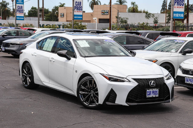 2025 Lexus IS
