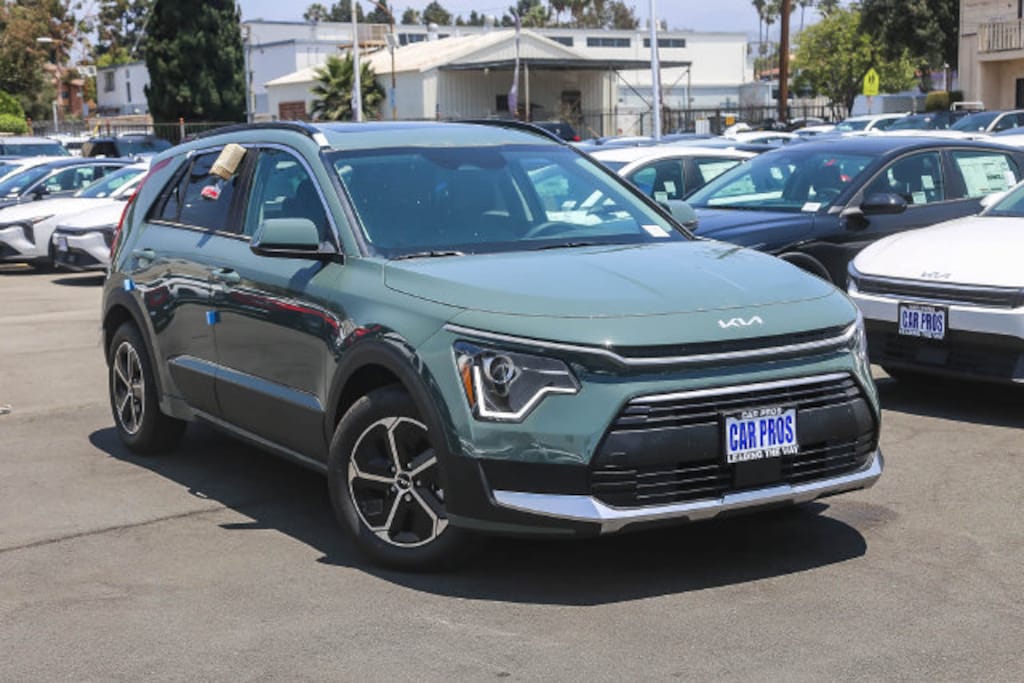 New 2026 Kia Niro EX SUV