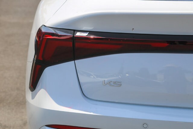 2026 Kia K5 GT-Line - Photo 17