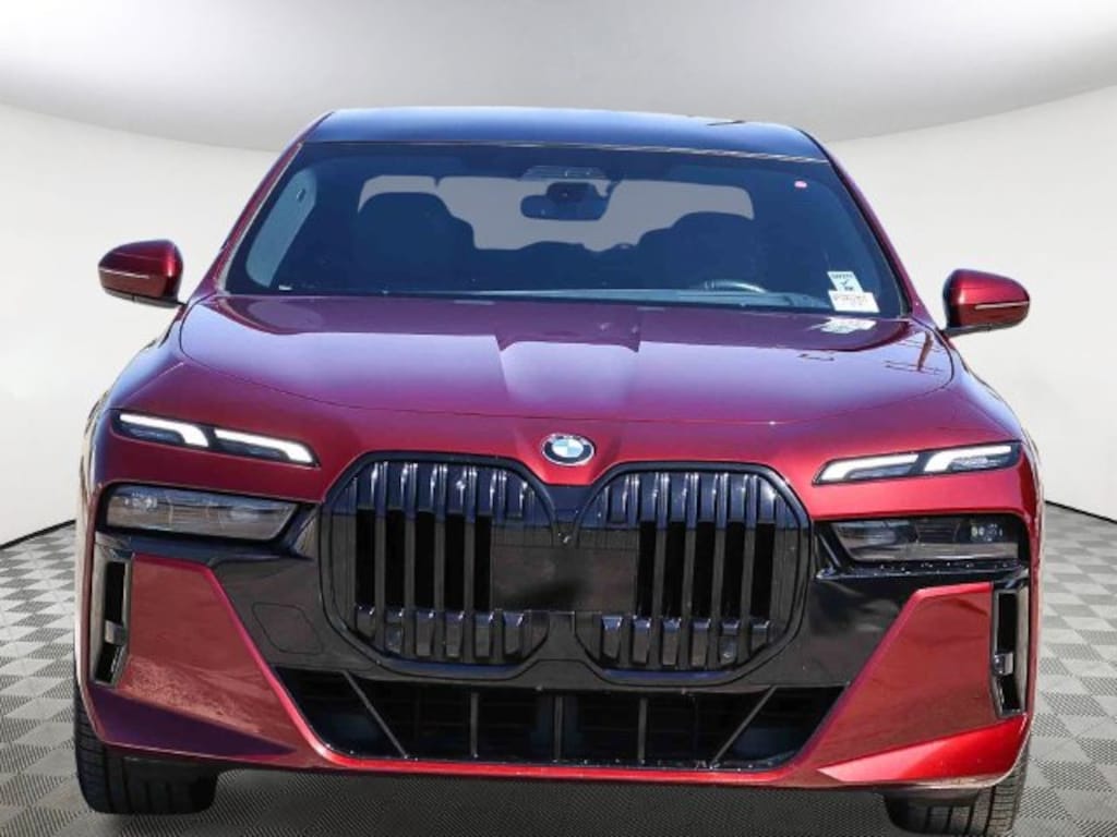 Used 2023 BMW 740i Sedan