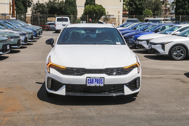 2026 Kia K5 GT-Line - Photo 3