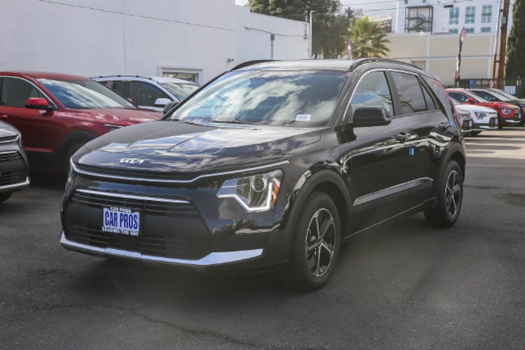 New 2026 Kia Niro EX SUV