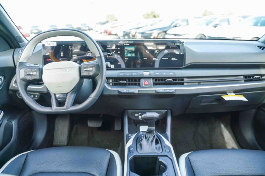 New 2026 Kia K4 GT-Line Sedan