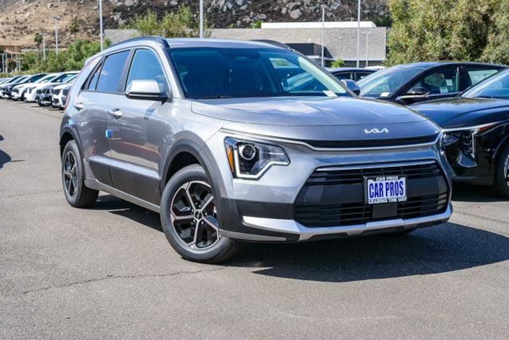 New 2026 Kia Niro EX SUV