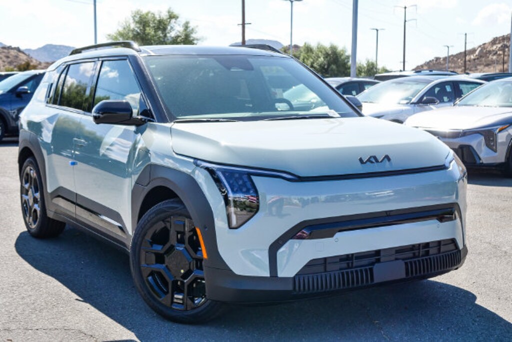 Used 2027 Kia EV3 Land SUV