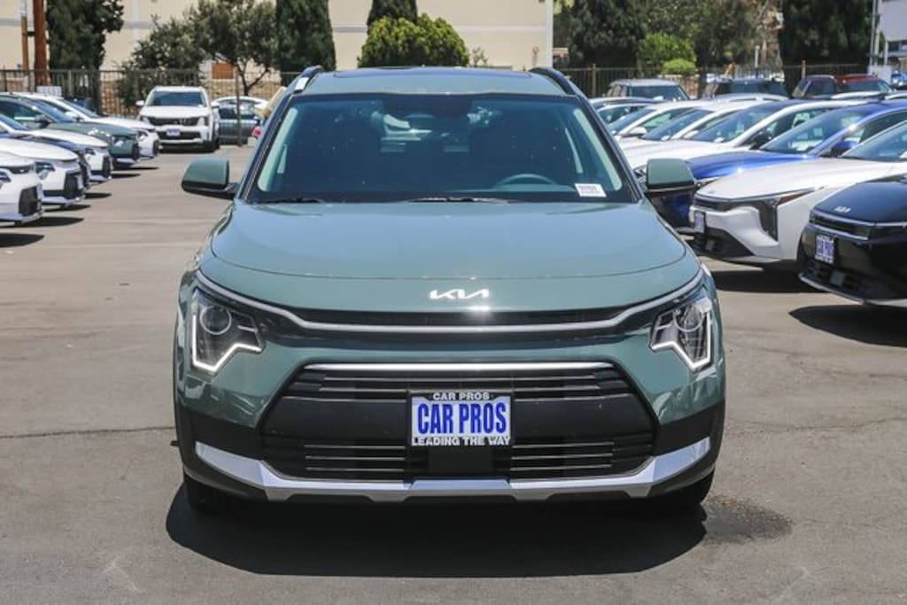 New 2026 Kia Niro EX SUV