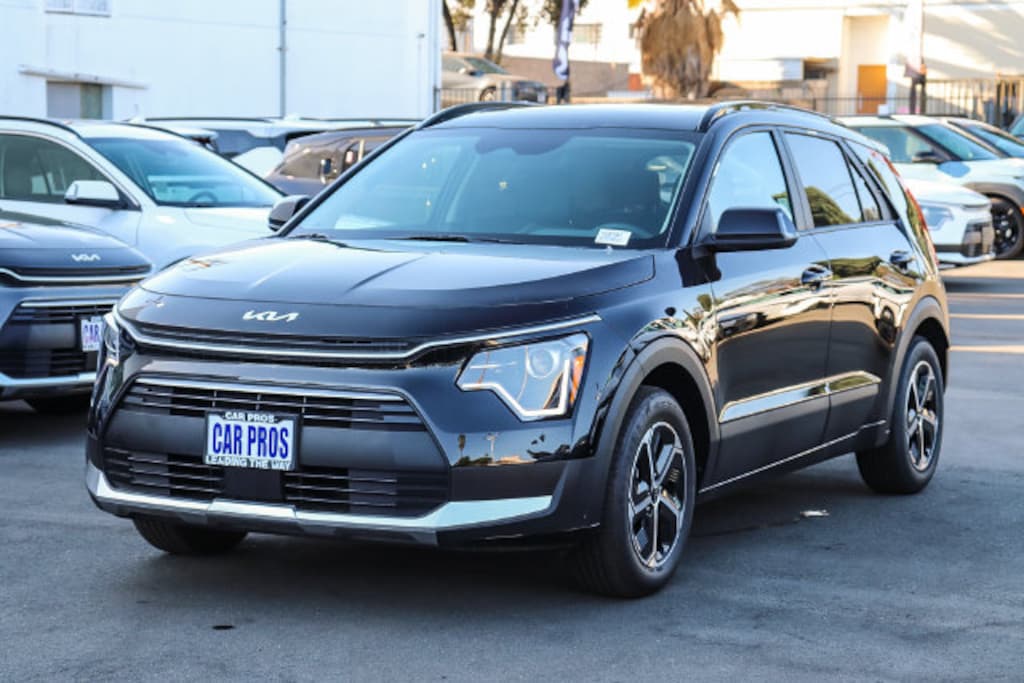 New 2026 Kia Niro EX SUV