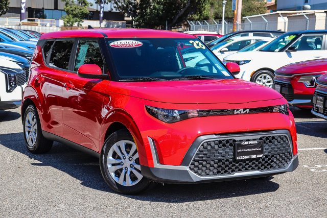 Certified 2023 Kia Soul LX Hatchback