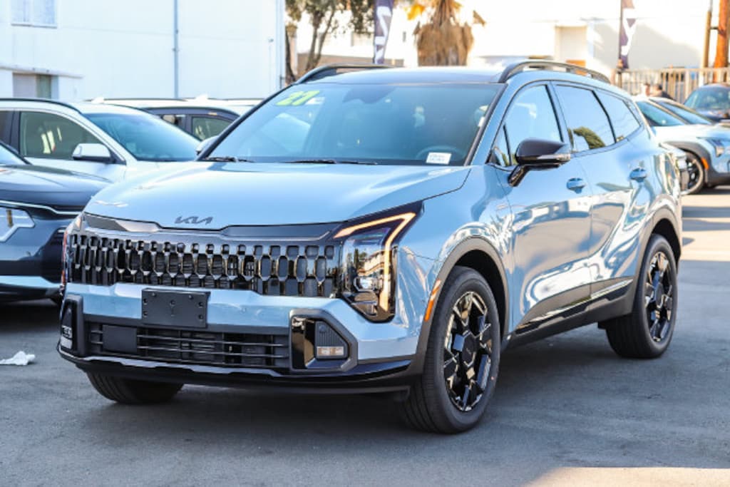 New 2027 Kia Sportage Hybrid X-Line SUV