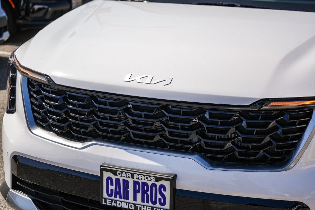 2026 Kia Sorento EX - Photo 13