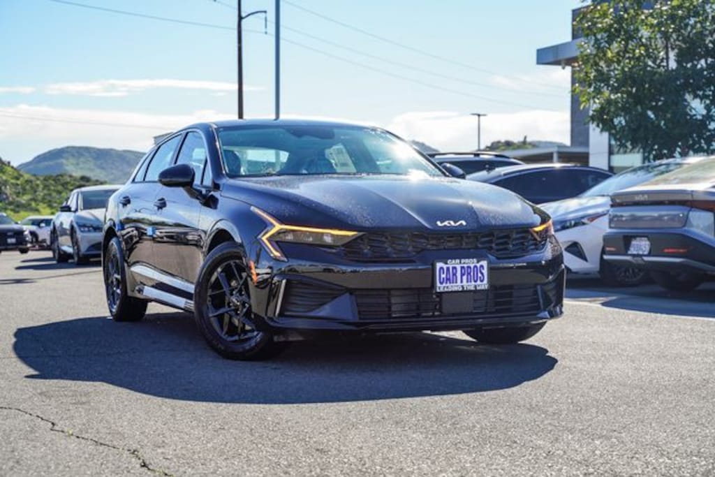 New 2026 Kia K5 LXS Sedan