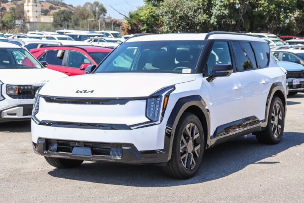Used 2026 Kia EV9 Land SUV