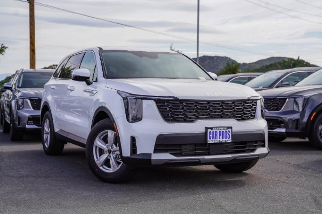New 2026 Kia Sorento LX SUV