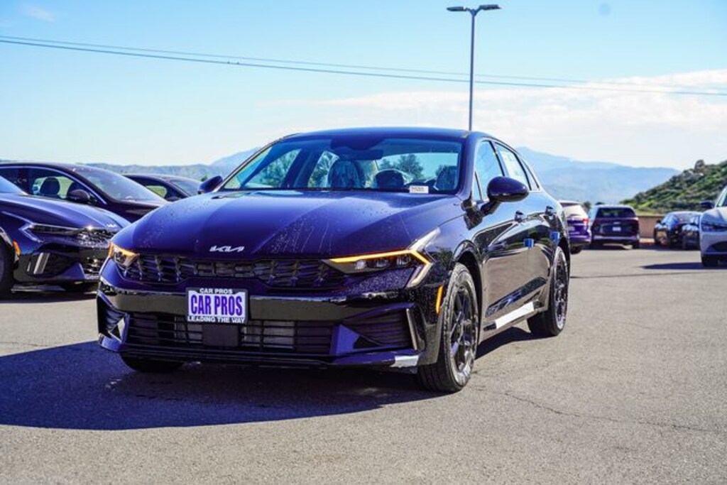 New 2026 Kia K5 LXS Sedan