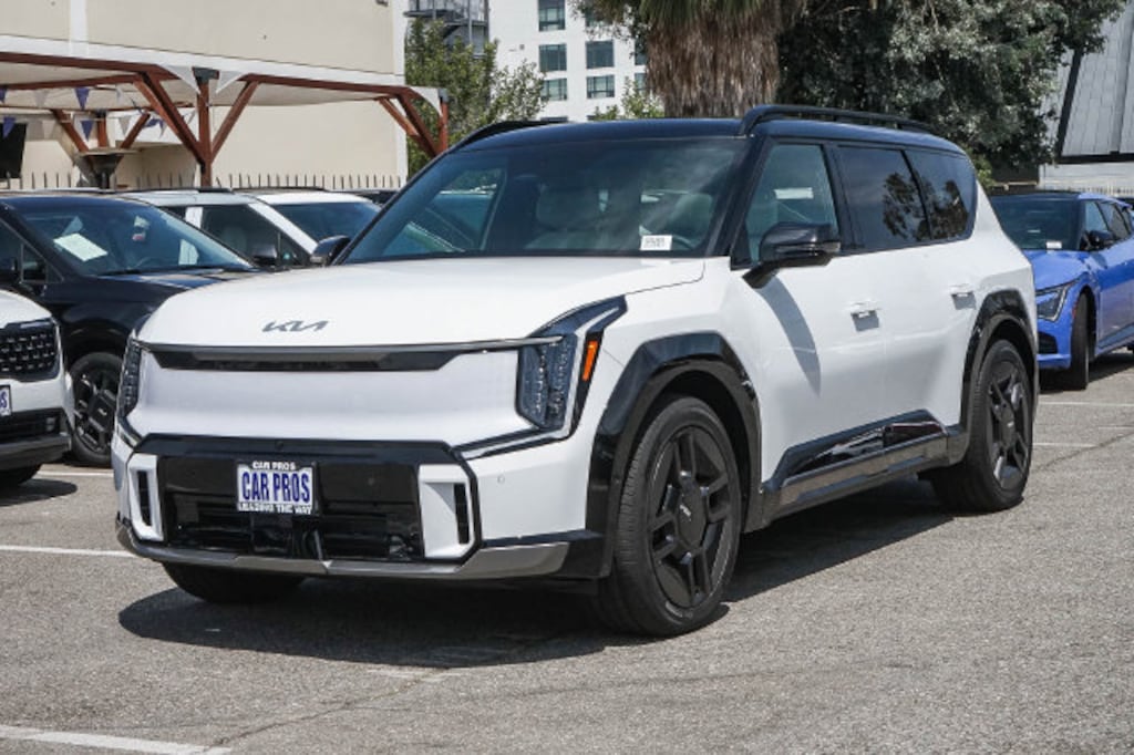 New 2026 Kia EV9 GT-Line SUV