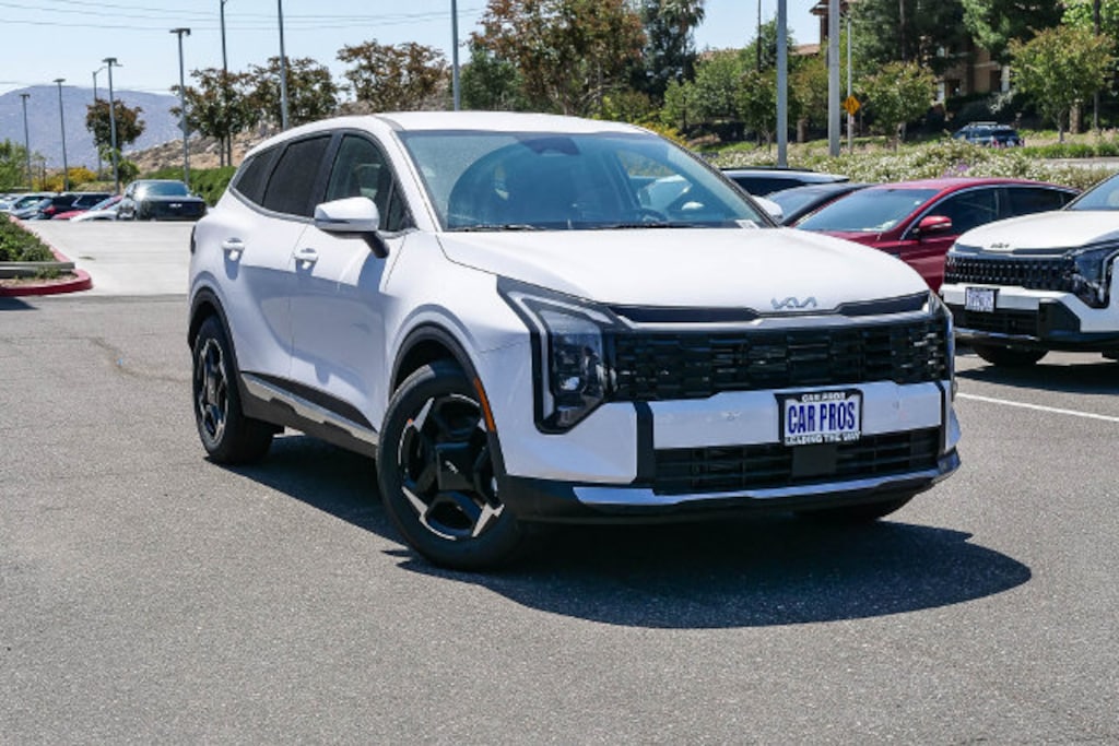 New 2026 Kia Sportage EX SUV