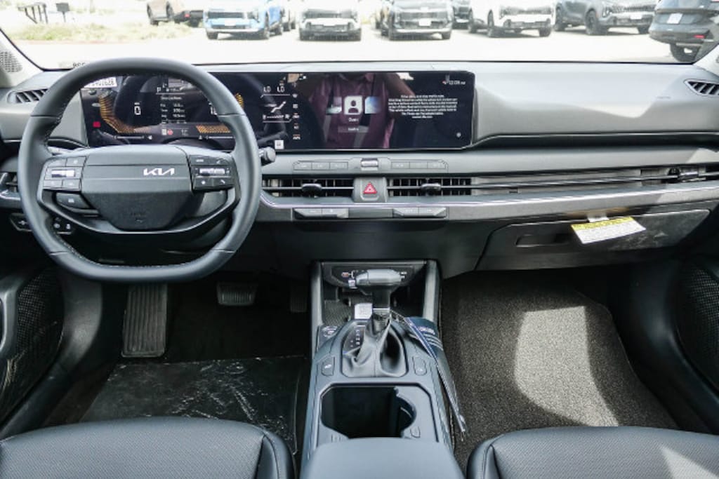 New 2026 Kia K4 EX Hatchback