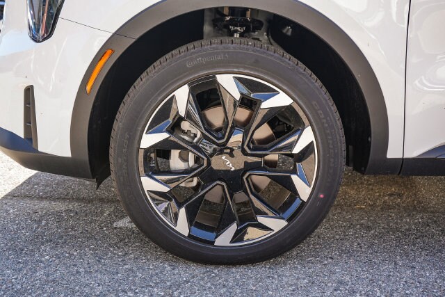 2026 Kia Sorento EX - Photo 19