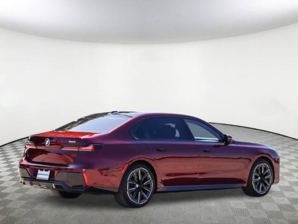 Used 2023 BMW 740i Sedan