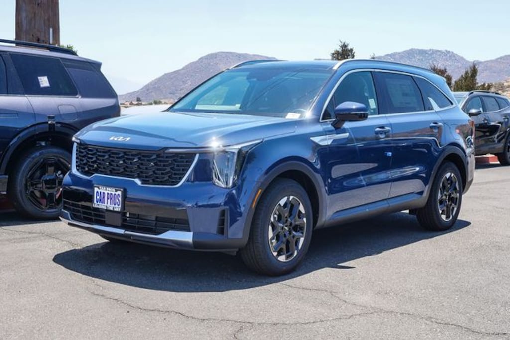 New 2026 Kia Sorento S SUV