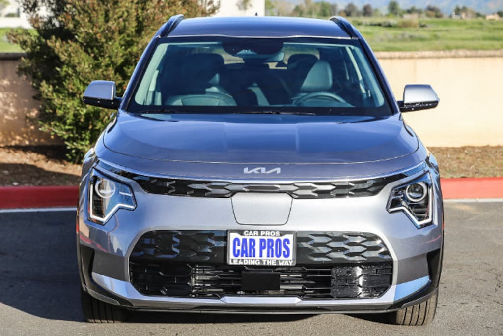 New 2026 Kia Niro EV Wind SUV