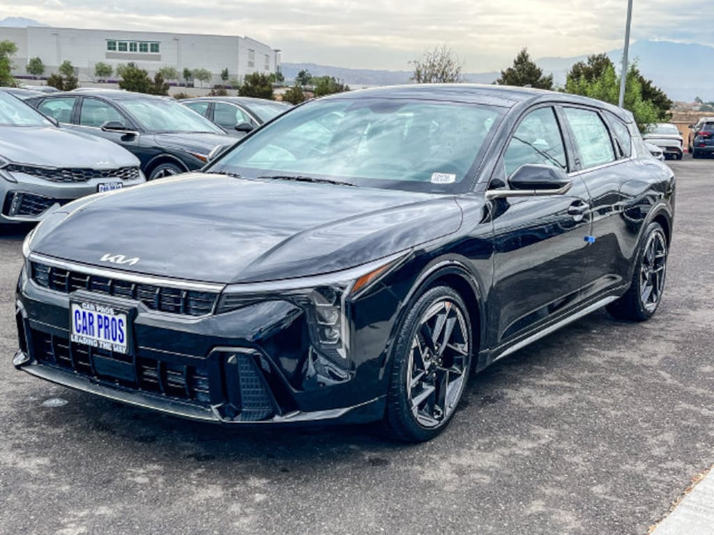 New 2026 Kia K4 GT-Line Hatchback