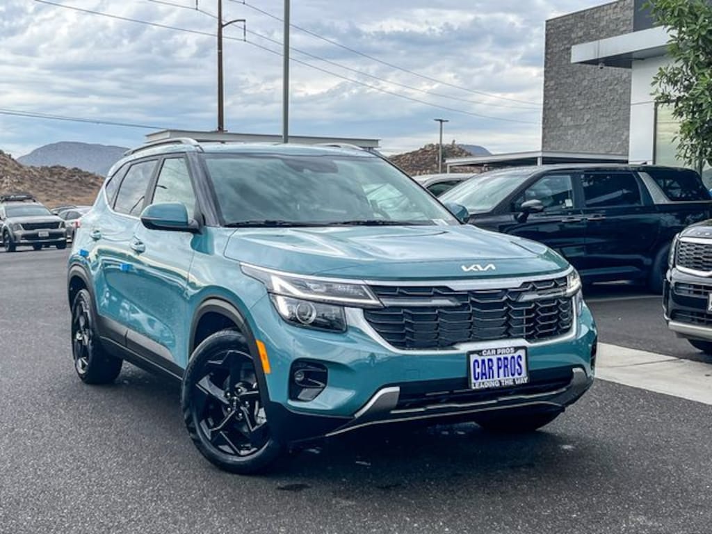 New 2026 Kia Seltos EX SUV